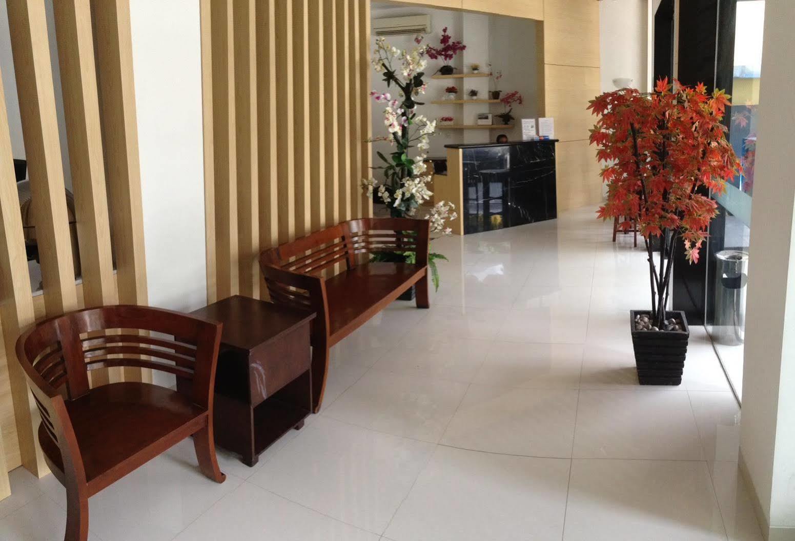The Orchid Hotel Ambon Exterior foto